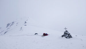 Bodies on Everest: Famous Corpses, Death Toll & Rules